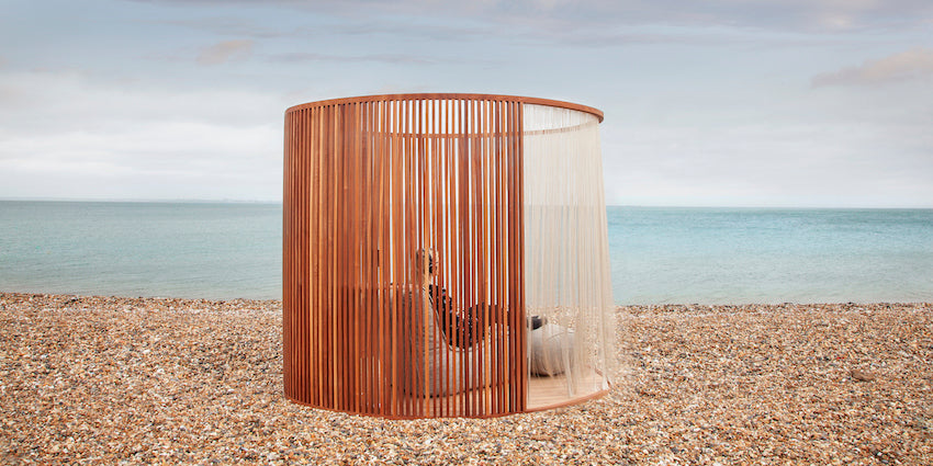 Stress in the city. Drop in Meditation Studios with ambient lounges help heal the minds of busy London professionals