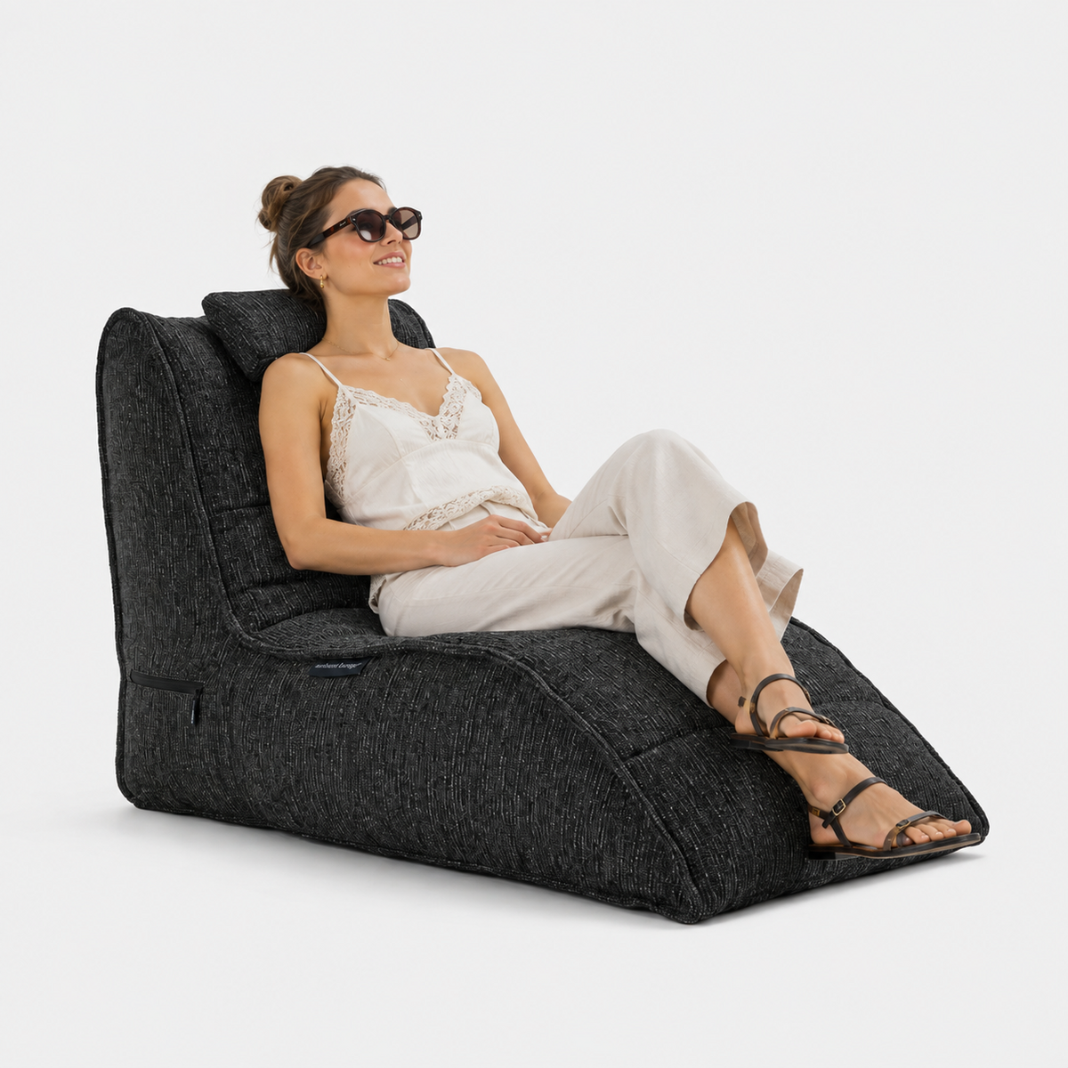 Avatar Lounger with Headrest in Black Aurora – view 3