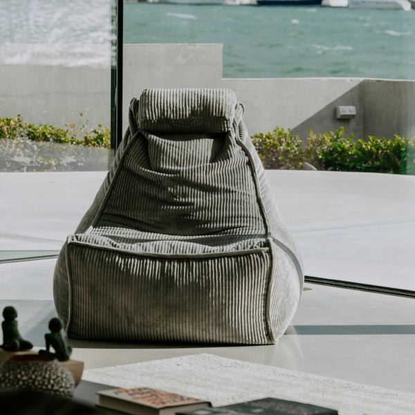 Calmera Lounge - Interior